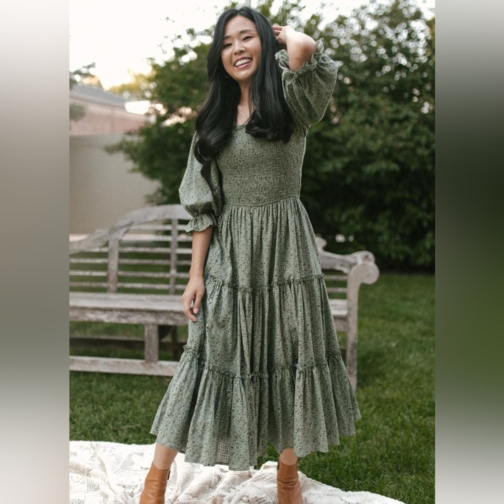 Ivy City Co Olive Green Floral Midi Dress